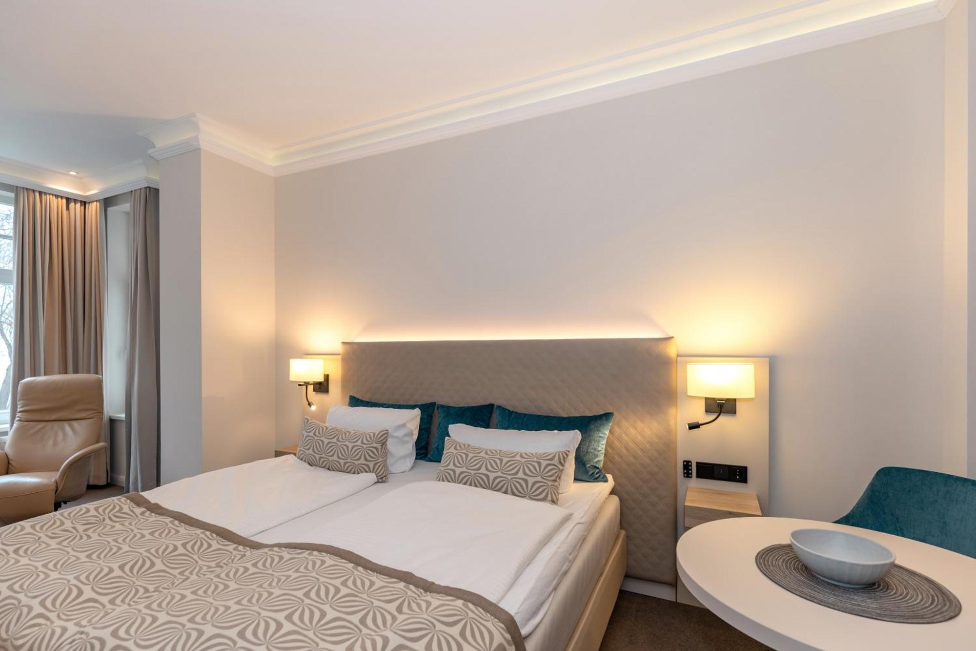 Hotel Am 4*